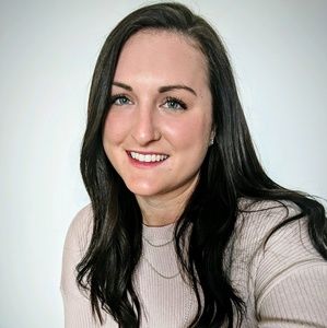 Meet your Posher, Meredith